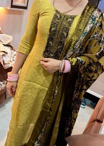 Elegant Kurta Set🎀🌻