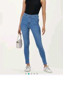 New Pantaloons Denim &amp; Tshirt Combo