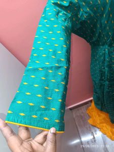 New Unused Xl Full Flared Ethnic Gown