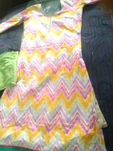 Multicolour Top With Dupatta