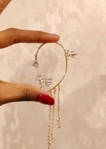 Sparkling Silver Ear Cuff ( Y2k )