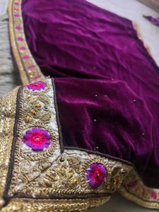 New Velvet Saree With Blouse Piece 😍