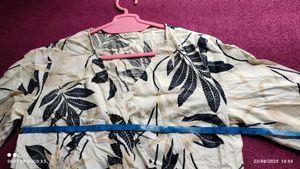 Floral Print Tie-Waist Top