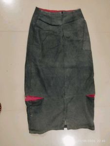 Unique Vintage Midi Skirt