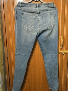 H&amp;M Skinny Jeans