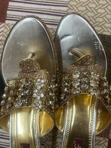Sandle With Golden Work