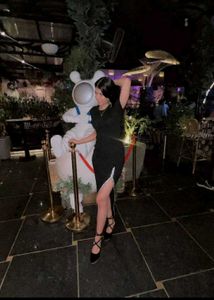 Elegant Black Midi Dress