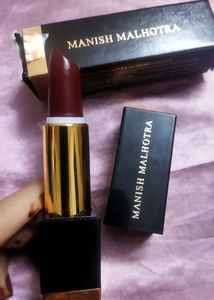 Manish Malhotra Hi-Shine Lipstick
