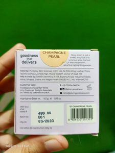 Plum There You Glow Highlighter+freebies❤️🎀