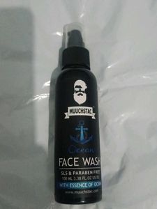 MUUCHSTAC Face Wash