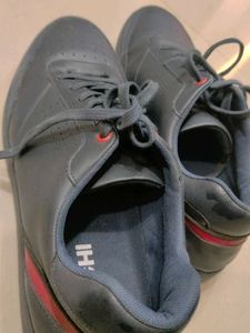 Mochi Black Leather Sneakers