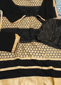 Elegant Black & Gold Kurta Set With BlackLower