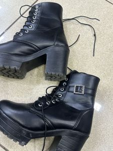 Black Platform Heel Boots