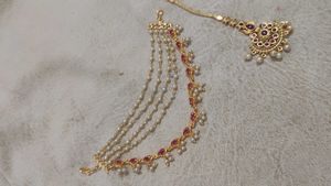 Mangtika And Earings Extension Set.