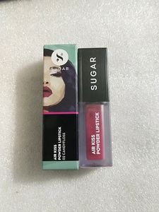 Air Kiss Powder Lipstick (02 Candyfloss)