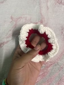 Red &amp; White Crochet Scrunchie