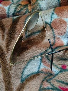 Mens Sunglasses Or goggles