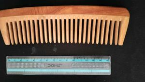 Set Of 4 Clutchers And Neem Comb