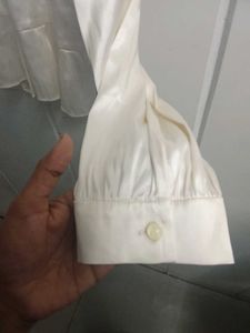 SI Brand Korean White Top