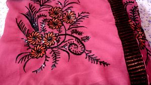 For Donations Pack Of 6 Saree