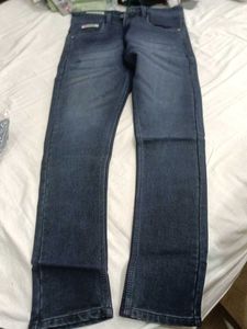 Stylish Dark Blue Jeans Size 28 Hai