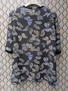 New With Tag Korean Printed Floral Pullover