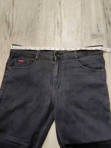 Ma2294 Capsule jeans waist 36 inches