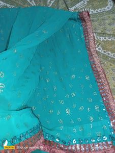 Beautiful Flowers Design Saree