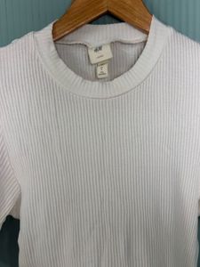 H&amp;M Tee Top For Women Free Size .