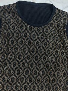 Patterned Knit top