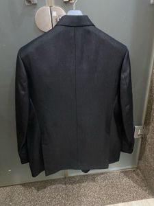 Sturdy Smart All Black Blazer For Men