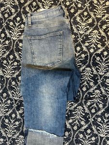 Only- Rugged Mid Rise Cropped Straight Fit Jeans
