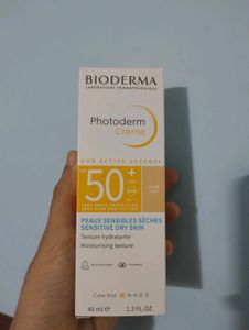 Sun Active Defence SPF 50+