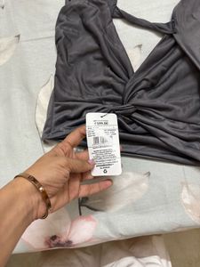 Stylish Gray Twist-Front Crop Top