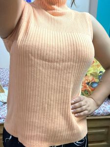 High neck Ribbed Sleeveless Top