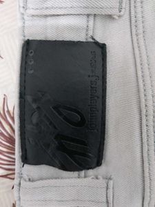 Light Wash Denim Jeans