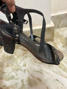Black small Sandals