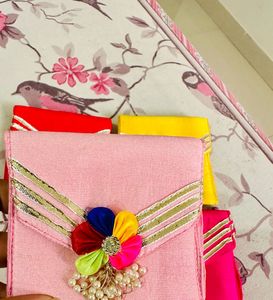 Pack of 4 Floral Ethnic Pouch