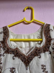 Womens Straight Kurta With Pajama Set