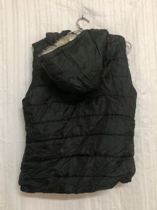 Pop-air Black Sleeveless Jacket