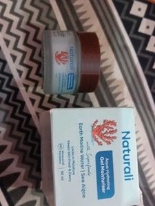 Set of Two moisturizers Naturali and Bee Beauty