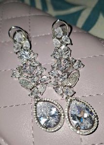 Ad Clear Diamond Jhumka