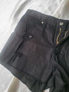 Deep Black Shorts(Made In Korea)🖤