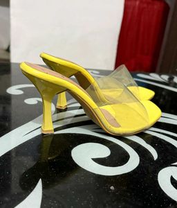 yellow transparent Heels 👠