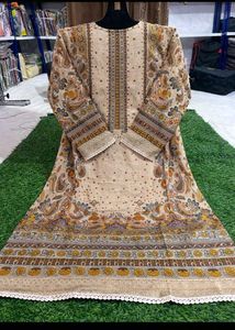 Elegant Printed Kurta Set