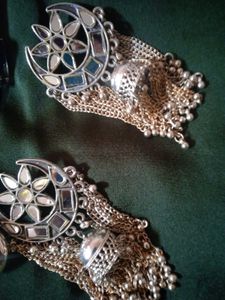 8 Item Earings