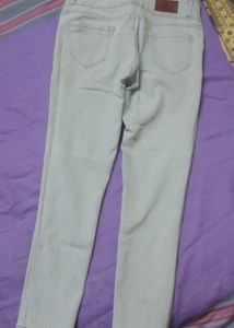 Light Wash Denim Jeans