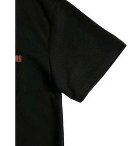 Men&#39;s Black T-Shirt with Pocket