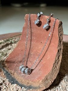 Pure 925 Silver Chain With Pendent And Eaarings