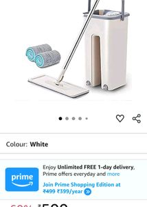 Self-Wringing Flat Mop with Bucket